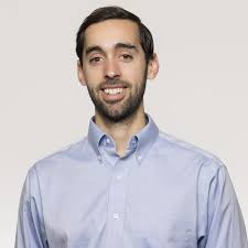 Alexander Renaud's Instagram, Twitter & Facebook