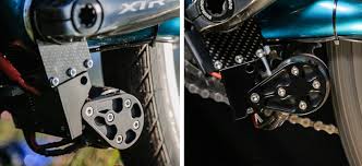 Kit completo, viene fornito con tutte le parti necessarie tra cui 1 ruota, 1 motore, 2 estrattori di freno, 1 controller elettrico, 1 acceleratore a rotazione ecc. Add E Il Piccolo Kit Di Trasformazione In Bici Elettrica Ebikemag
