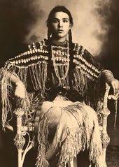 Pin By Kris Jans On Indian Info In 2020 Native American Girls Native American History Native American Tribes