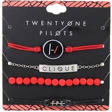 Hot Topic Twenty One Pilots Clique ID Bracelet Set ($7.87) ❤ liked on  Polyvore featuring jewelry, bracelet… | Twenty one pilots, Twenty one pilots  merch, One pilots