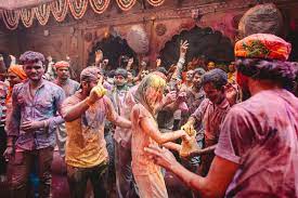 But what is holi and what do people do at the festivals? A Guide To Holi Festival In India Find Us Lost