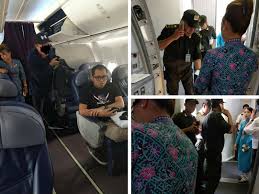 Cek tiket pesawat makassar ke palu. Viral Beg Penumpang Mas Kena Rembat Hati Hati Wujud Sindiket Curi Hand Luggage Dalam Kapal Terbang Remaja