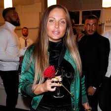 Tags # frau # kind # lisa # müller # schwanger # thomas # traumpaar ; Schwesta Ewa Ist Schwanger Kommt Ihr Baby Im Gefangnis Zur Welt Stern De