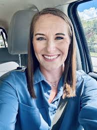 Cindy Burdick's Instagram, Twitter & Facebook