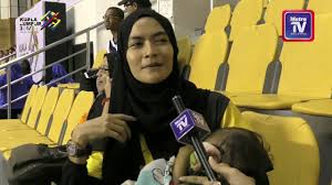 Izyan stock photos and images (10) page 1 of 1. Enggan Dibuai Mimpi Indah Metrotv Harian Metro