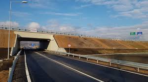 Viaductul de la suplacu de barcău. Video Foto Cea Mai NouÄƒ AutostradÄƒ A Fost InauguratÄƒ Miercuri Aproape 14 Kilometri Ora De Sibiu