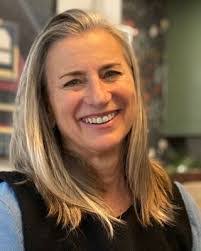 Amanda Yoder's Instagram, Twitter & Facebook