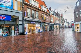 Bekijk het weer, buien radar, de satelliet, wind, weercijfers en weerwidgets voor hilversum. Lucardi Juwelier Hilversum Lucardi Nl