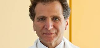 Dr. David Schwartz receives 39th annual Alton Ochsner Award