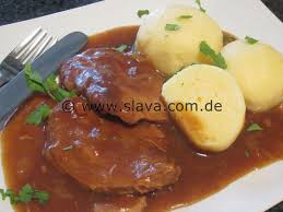 Kartoffelknodel Klosse Butterweich Aber Nicht Klitschig Schmecken Auch Pur Und Zergehen Im Mund Kochen Backen Leic Klosse Klosse Rezept Kochen Und Backen