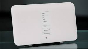 Das angebot mit 125 gb kostet 34.99 € im monat. Telekom Speedport Hybrid Schnelles Internet Fur Zuhause