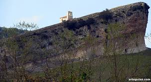 Las merindades es una comarca burgalesa, comunidad autónoma de castilla y león, españa.antes de la reorganización administrativa territorial de 1978, la región de las merindades recoge el origen del condado castellano. Ermita De San Pantaleon De Losa