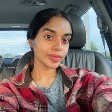 Simran Virk's Instagram, Twitter & Facebook