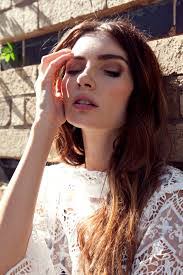 Sarah Beveridge's Instagram, Twitter & Facebook