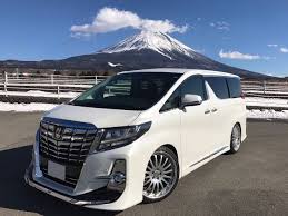 アルファードの4wdってどうなの 気になる値段や燃費も アルファード 値段 トヨタ
