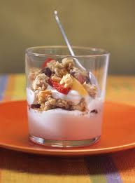 Coupe De Yogourt Et Muesli Aux Pommes Et A L Erable Recette Recette Cuisine Facile Recettes De Cuisine Recette
