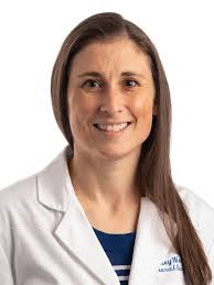 Lindsey Wolf's Instagram, Twitter & Facebook