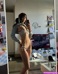 essaere  fakes Фото оголеного OnlyFans 338 – The Fappening Plus!