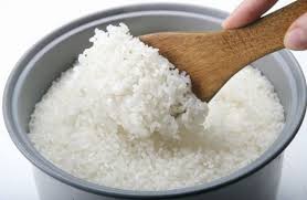 Menutup rice cooker dengan rapat dapat mencegah nasi menjadi kering. Cara Memasak Agar Nasi Di Rice Cooker Putih Dan Tidak Mudah Basi Infopena Com