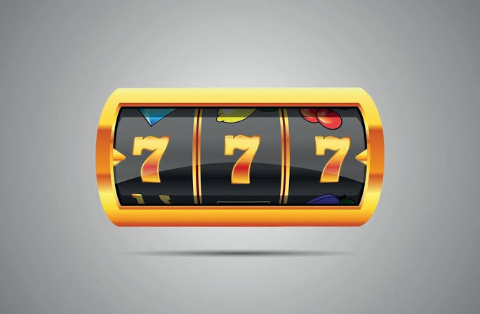Lucky seven on slot machine. Vector. 12217764 Vector Art at Vecteezy