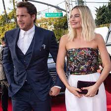57 kg (126 pounds) margot robbie measurements: Margot Robbie S Net Worth Ethnicity Sexy Feet And Hot Legs