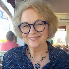 The Jesse Tree December 22; Mary (Heart) Read: Luke 1:26-38 It didn't seem  possible! Mary was just a young girl, but the angel announced, “You will be  a mother, and the baby