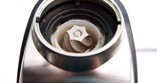 Keep reading to find our five favorite coffee grinders under $50 — and start drinking fresh, delicious coffee. 5 Best Burr Grinders Under 50 Aug 2021 Reviews Buying Guide