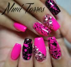 Black And Hot Pink Ombre Nails Hot Pink Splatter Splatter Nails Pink Nails Nail Designs