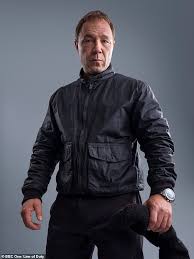 Brtish actor, stephen graham earns a good sum of money in his career. Line Of Duty S Stephen Graham Turned To Alcohol When Playing Fascist Thug In This Is England Daily Mail Online