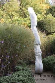 Rendez Vous Au Jardin Agapanthe En Automne Pour Accueillir Les Oeuvres D Helene Jousse Scultpeur Credit Photos Gilles Garden Sculpture Garden Plants Garden