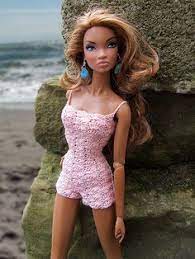 Barbie is going to prom with ken, but she also wants to attend the mermaid ball. 16 Barbie Bademode Ideen Barbie Bademode Mode
