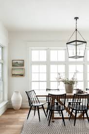 Tijdloos Design Voor Eetkamer En Keuken Je Bent Dol Op Je Woonkamer Toch Er Zij In 2020 Farmhouse Dining Room Modern Farmhouse Dining Room Modern Farmhouse Dining