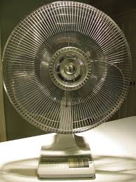 Vtg Windmere 3 Speed Electric Oscillating 16 Table Fan Model Nr 16 428 Fan Table Fan Portable Fans