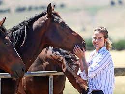Michelle payne is late wife of max payne which she was killed by valkyr test subjects in 1998. Michelle Payne S Remarkable Life