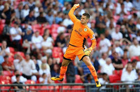 Tom heaton 'has agreed to join manchester united and act as understudy to david de gea and dean henderson' with veteran goalkeeper out of contract at aston villa this summer man united have agreed a deal to bring goalkeeper tom heaton back to the club heaton will join united after his contract at aston villa expires … Aston Villa Tom Heaton Is A Short And Long Term Option At Goalkeeper