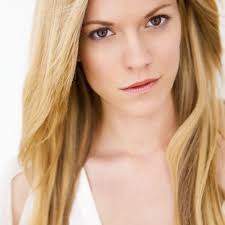 Natalie Kay's Instagram, Twitter & Facebook