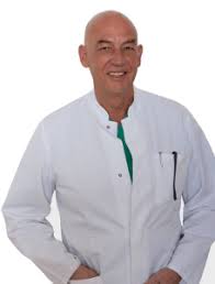 Bei kindern wird er dagegen nur. Ambulante Nabelbruch Operation In Munchen Experte Dr Hollenriegel