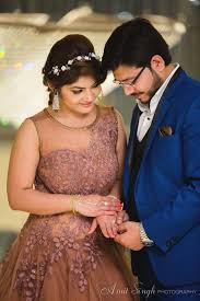 Indian Wedding Reception Dress For Bride Groom 2017 Wedlockindia Com Indian Wedding Dress Traditional Reception Dress Indian Wedding Dress