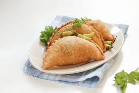 Artikel yang juga banyak dibaca adalah resep camilan renyah dan simpel, serta tips masak tahu dan mi. 3 Cara Membuat Kulit Pastel Tanpa Cetakan Dan Anti Gagal Halaman All Kompas Com