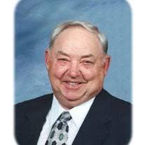 Robert Sander's Instagram, Twitter & Facebook