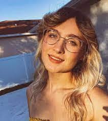 Bailey Herrington's Instagram, Twitter & Facebook