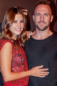 Lauren phillips' husband was lachlan sparks, managing director of sparklabs. Lauren Phillips And Lachlan Spark Have Split Who Magazine