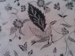 Motif batik lukis sederhana untuk memberikan inpirasi terbaik saat ini untuk batik art pattern yang sedang anda cari dan anda idamkan. Batik Mutiara Sragen Batik Tulis Motif Merak