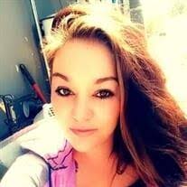 Amanda Dettman's Instagram, Twitter & Facebook