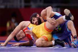 India's first individual medal at the olympics came in wrestling, with kd jadhav winning bronze at helsinki in 1952. T Su4r6gqkyc8m