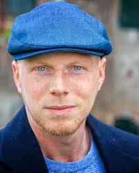 Kunstlicht: Daniel Roos over Sjaak Bral, Billy Joel, Elton John, Piano Man  Band en muziekalbum