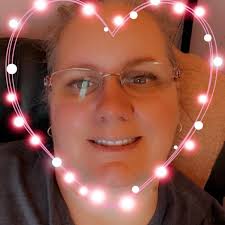 Who recommends a tattoo artist in Pigeon Forge and Gatlinburg?