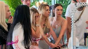Présentation de l'épisode 84 des anges. Replay Nrj12 Les Anges 11 Episode 84 Quand Le Chat N Est Pas La Nrj Play