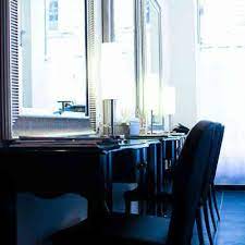 Salon Celinedupuy Ex Coiffeuse Chez Carita Massato Celine Dupuy A Ouvert Son Salon De Coiffure Specialise Dans Le Lissag Beaux Salons Celine Coiffure