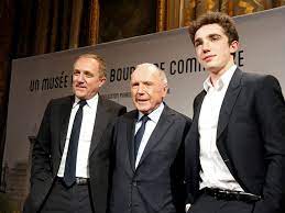 Born 28 may 1962) is a french businessman, the chairman and ceo of kering since 2005, and president of groupe artémis since 2003. French Billionaire Francois Pinault Pledges 109 Million To Notre Dame Repairs
